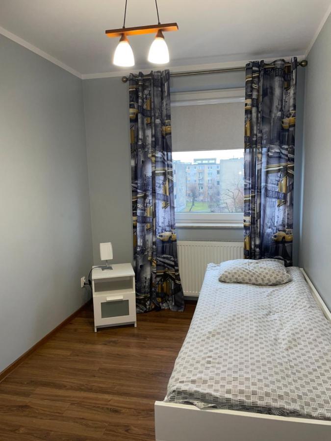 Grojec  Komfortowe Studio 52 M2 W Centrum Grojca المظهر الخارجي الصورة